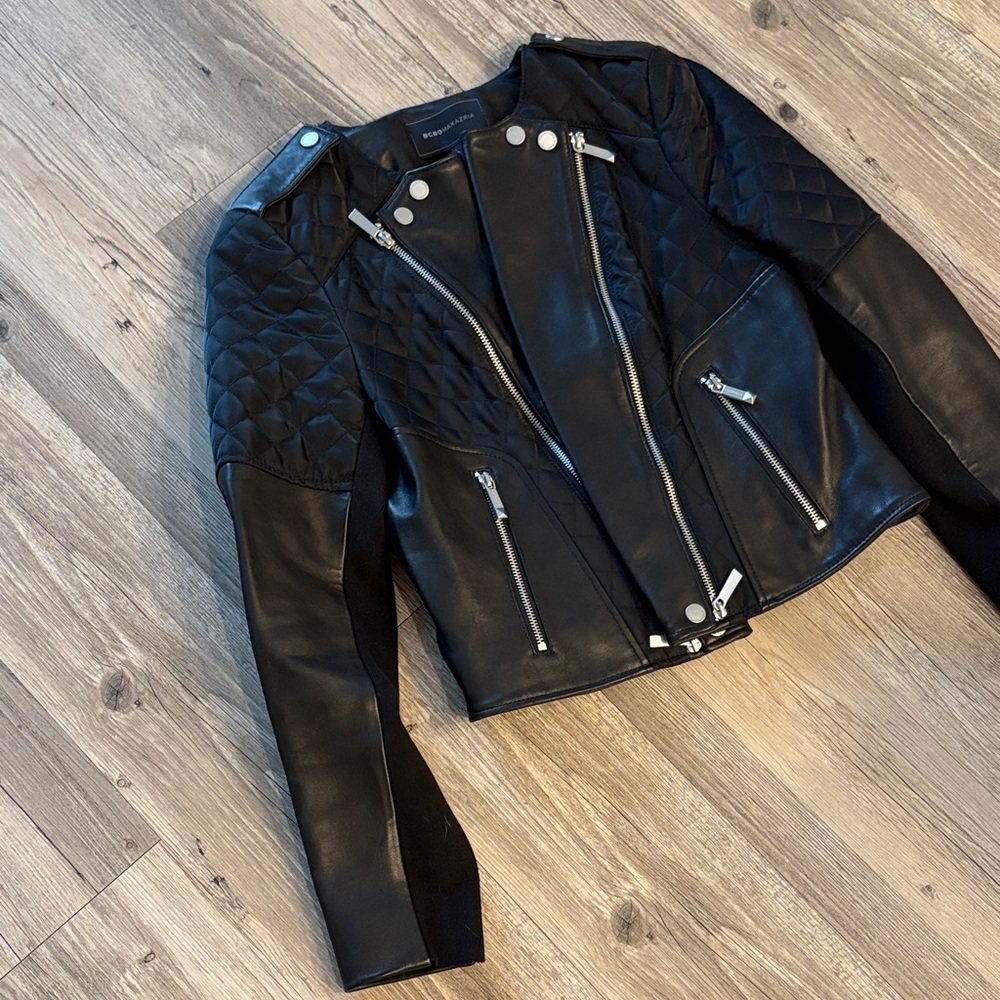 BCBGMaxAzria Black Leather Jacket Quilted Detail Size Small - Picture 5 of 13